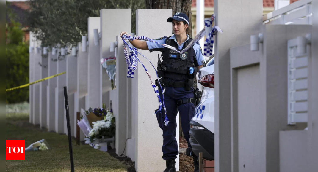 Seven Arrested in Australian Anti-Terror Raids