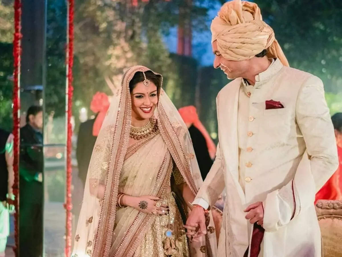 A beautiful wedding: Revisiting Asin’s stunning wedding lehenga by Sabyasachi