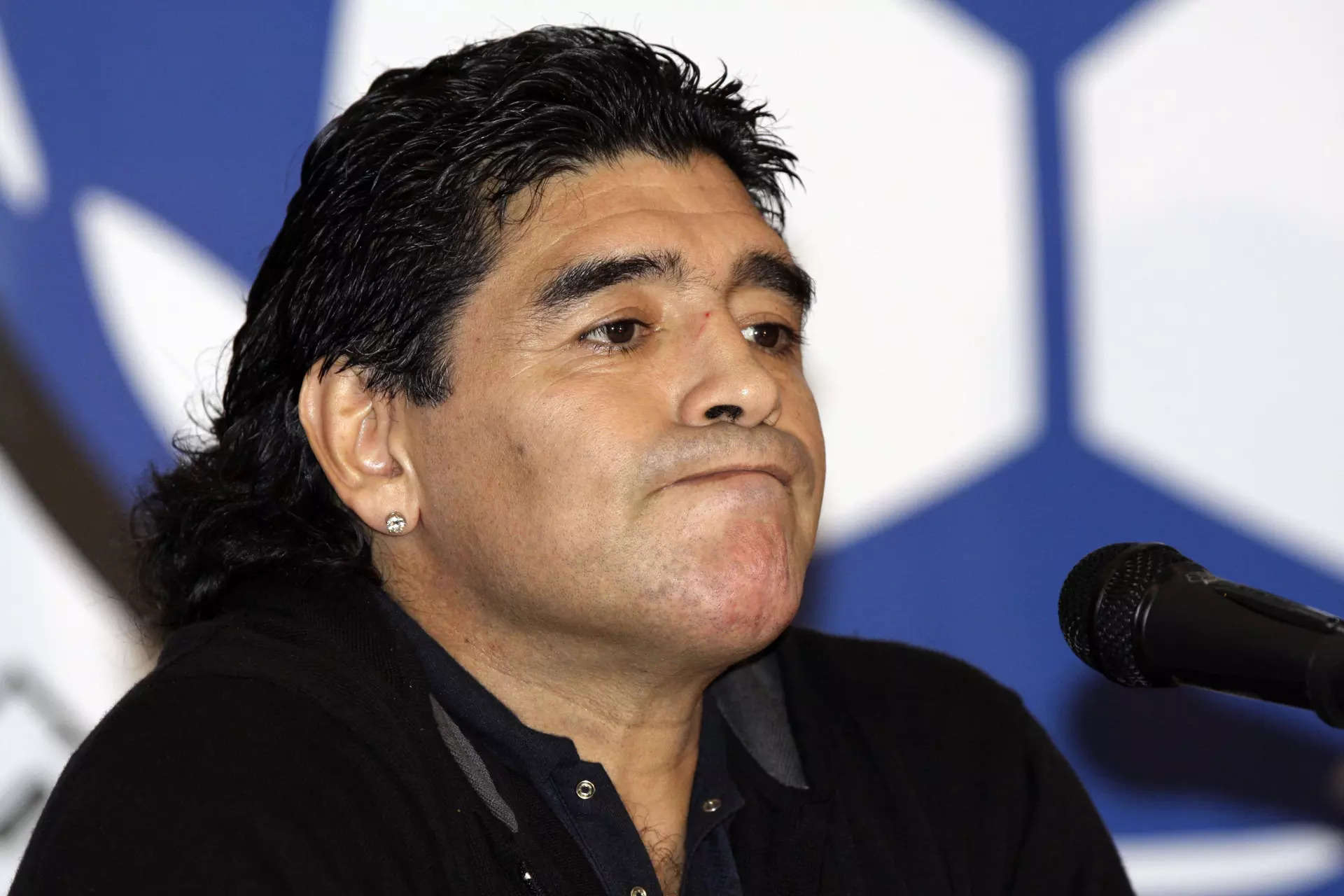 Medical Report on Diego Maradona’s Death Challenges Homicide Case Against Medics