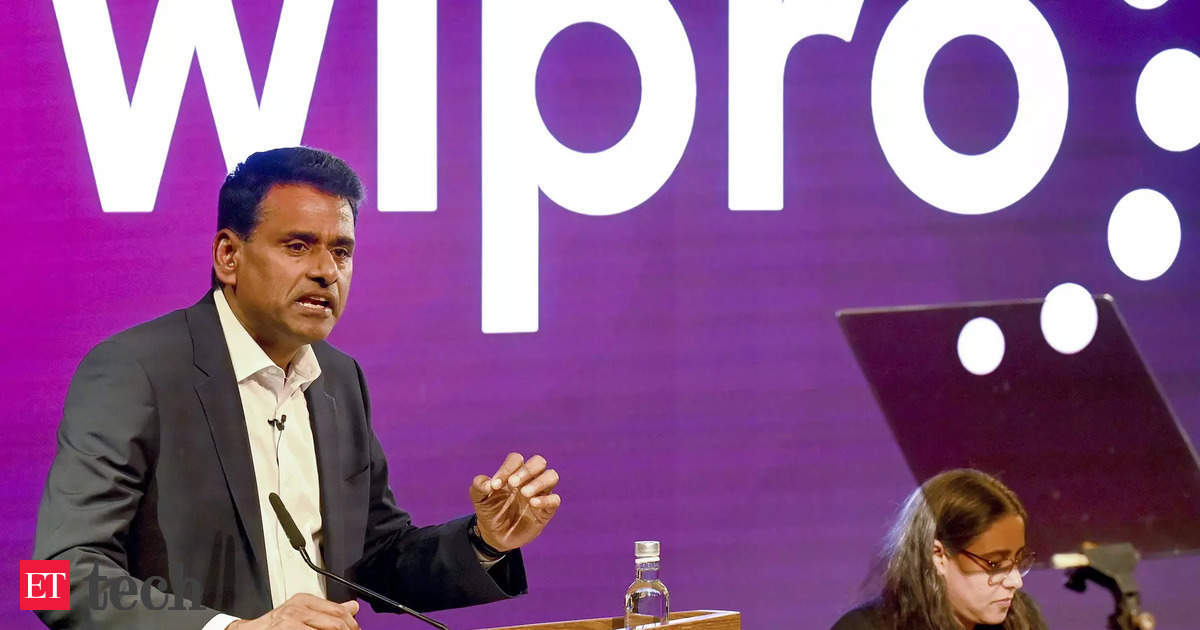 A Month On, Wipro CEO Srinivas Pallia Has Townhalls & Q&A Sessions on Checklist