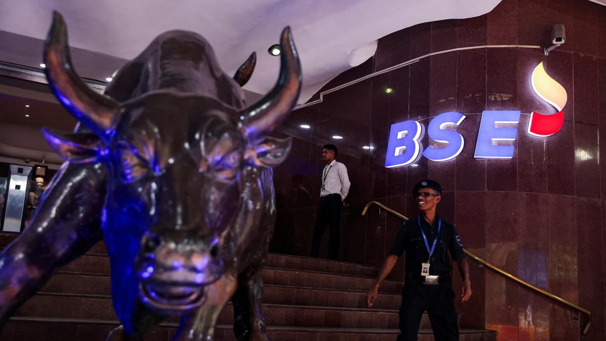 Stock markets rebound on last-hour buying, Sensex closes up 111 points