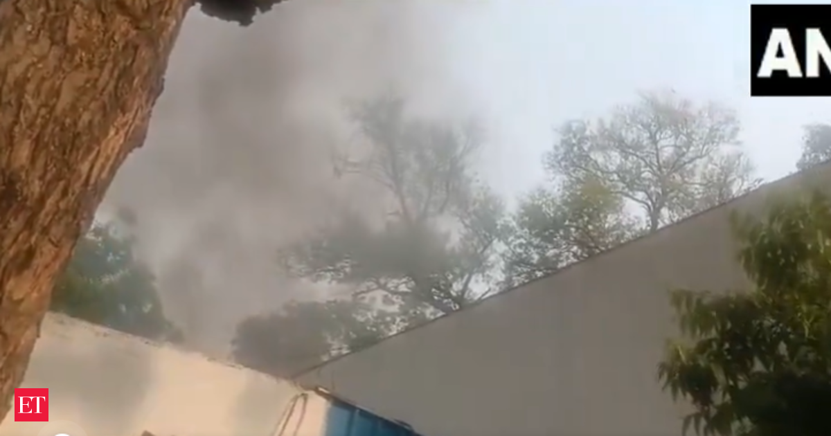 Fire breaks out at Delhi BJP office in Pandit Pant Marg
